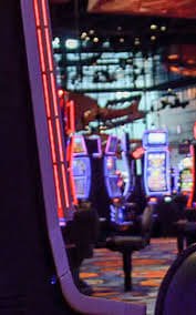9ibet တွင် ကစားနိုင်သော Video Slots နှင့် Classic Slots အမျိုးအစားများ
